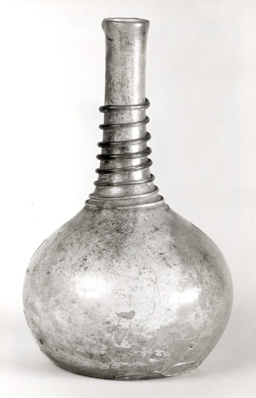 Unbekannt (Künstler*in), Flasche, verm. 11.–13. Jahrhundert n. Chr.