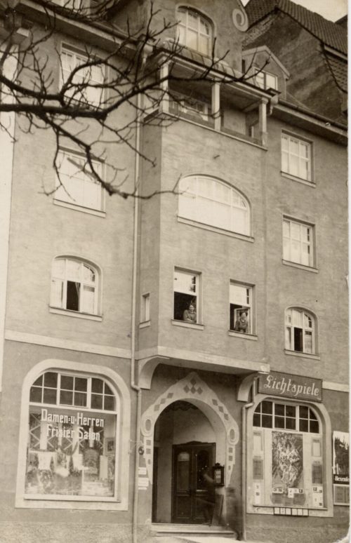 Postkarte mit der Außenansicht des Kinos "Lichtspiele", Deutsches Reich, 1912