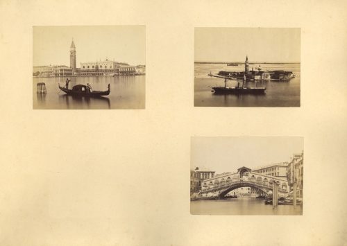 Unbekannt (Künstler*in), Ohne Titel (Venedig-Ansichten: Markusturm und Dogenpalast von der Insel San Giorgio Maggiore, Insel San Giorgio Maggiore, Rialtobrücke), ca. 1870