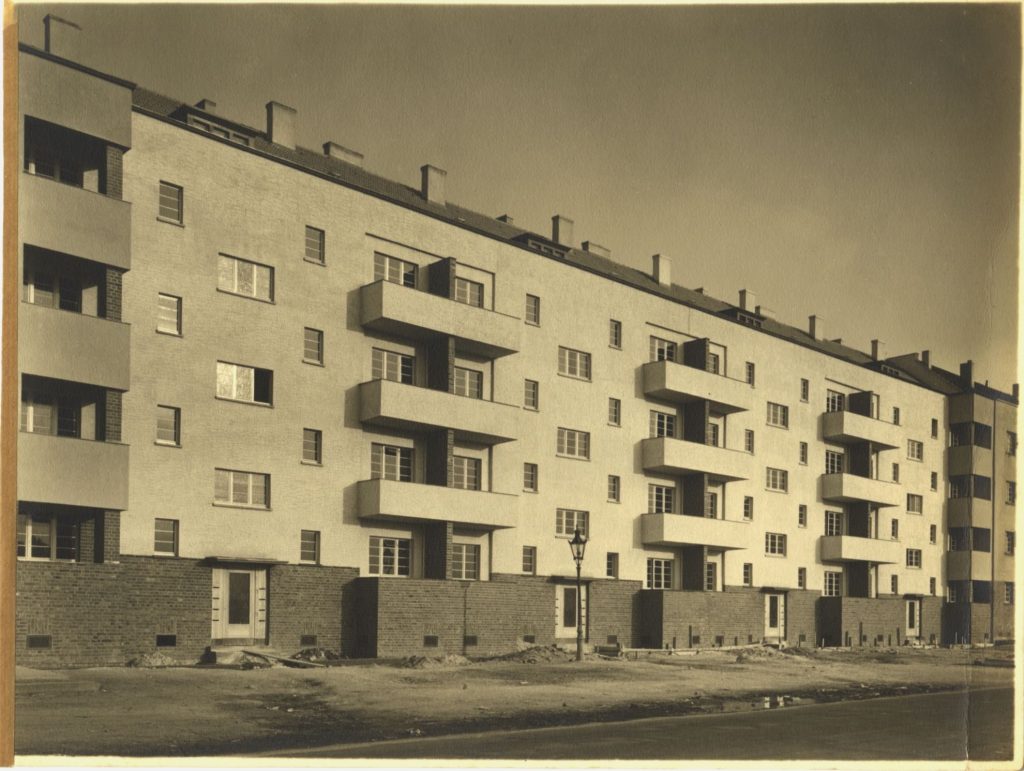 Mehrfamilienhaus, Köln-Kalkerfeld