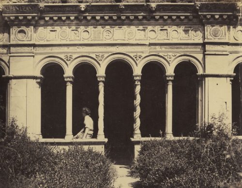 Domenico Bresolin (Künstler*in), Äußerer Portikus des Klosters San Giovanni in Laterano, Rom, 1870s