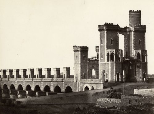 Wilhelm Hammerschmidt (Künstler*in), Portal der Schleusenbrücke in Ägypten, 1860s