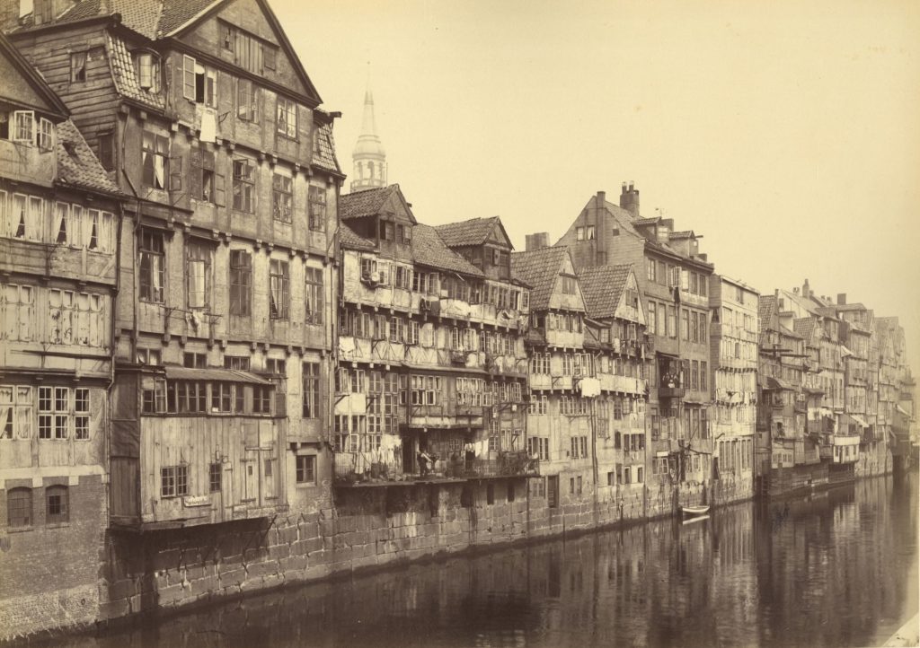 Hamburg: Mührenfleth von der Brooksbrücke aus gesehen