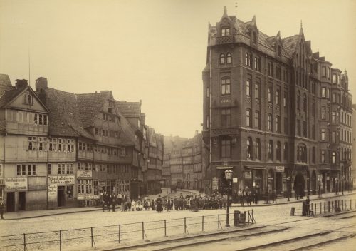 Georg Koppmann (Künstler*in), Hamburg: Kleines Fleth vom Sandthorquai aus gesehen, 1883