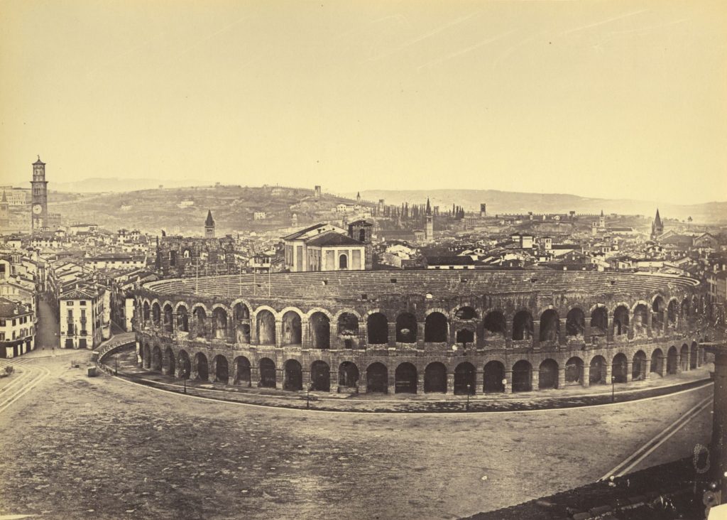 Ohne Titel (Arena von Verona, Rom)