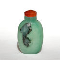 Jade-farbene Snuff bottle mit zweischwänziger Katze (nekomata, mao gui)