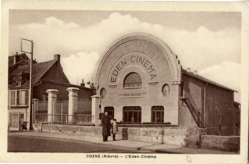 Postkarte mit der Außenansicht des Kinos "Eden-Cinéma" in Cosne (Frankreich), Edition Artistiqu ...