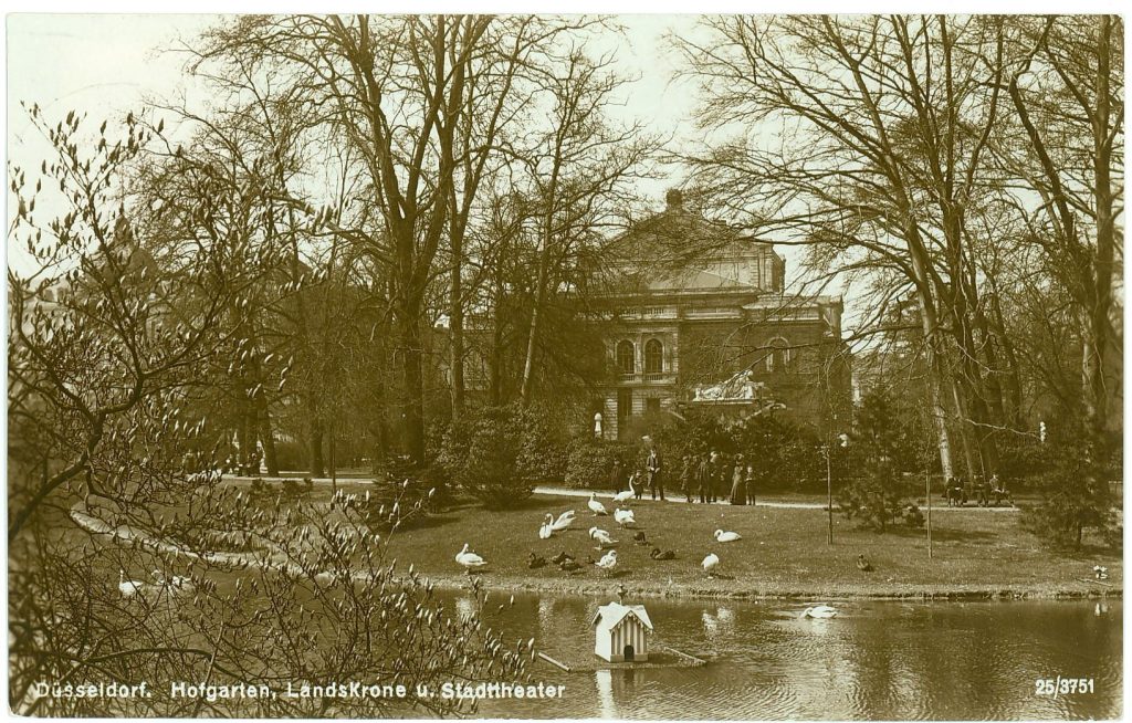 Düsseldorf. Hofgarten, Landkrone u. Stadttheater