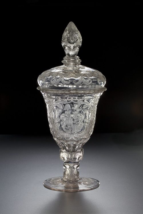 Friedrich Winter (Künstler*in), Hochschnitt-Deckelpokal, ca. 1680–1700