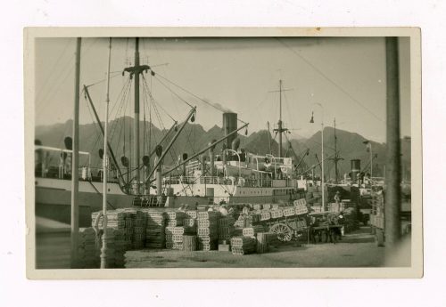 Unbekannt (Fotograf*in), Hafen, unser Schiff "August Schultze Oldenburg", Teneriffa, Spanien, 1929