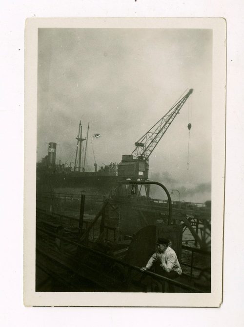 Adolf Uzarski (Künstler*in), am Reihersteg, Hamburger Hafen, Deutschland, zwischen 1910-1930