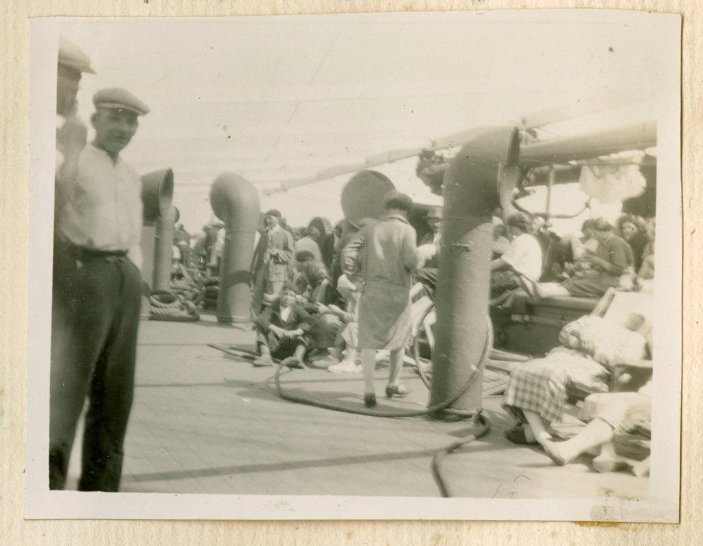 auf dem Passagierschiff: S.S. Gabria, Zwischendeck