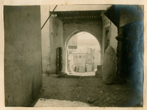 Unbekannt (Fotograf*in), Tanger, 1913