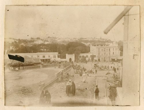 Unbekannt (Fotograf*in), Tanger, 1913