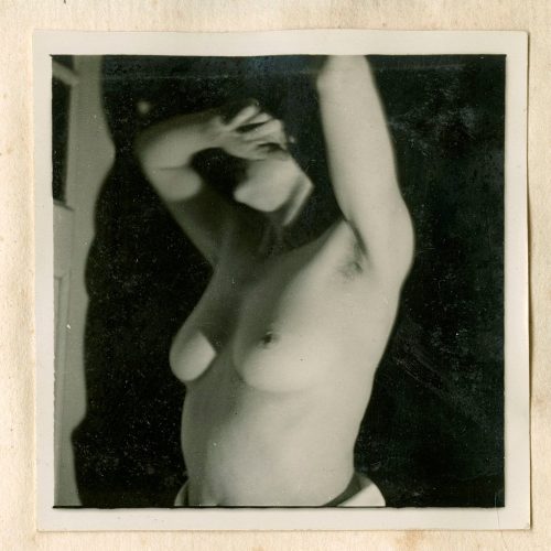 Frieda Uzarski (geborene Schwarz) (Dargestellt), Aktfotografie: Frieda, 1936