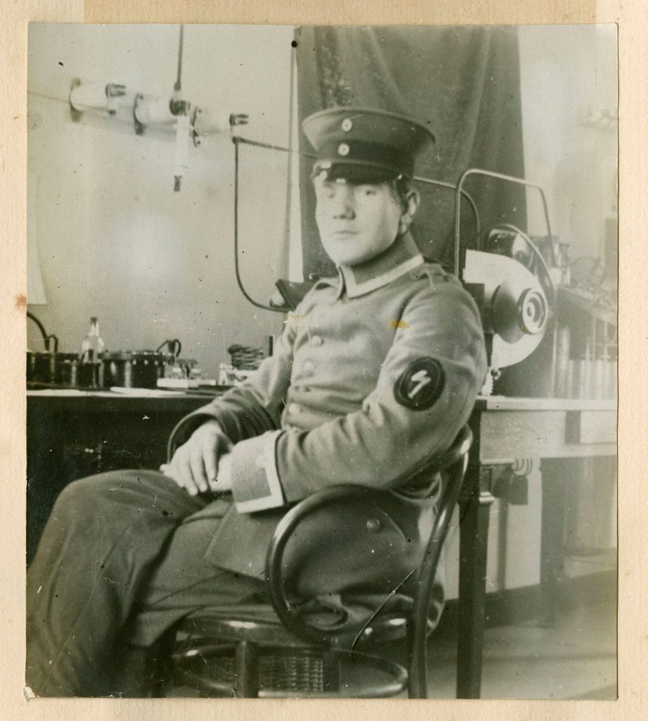 Portrait von Richard Uzarski in Uniform