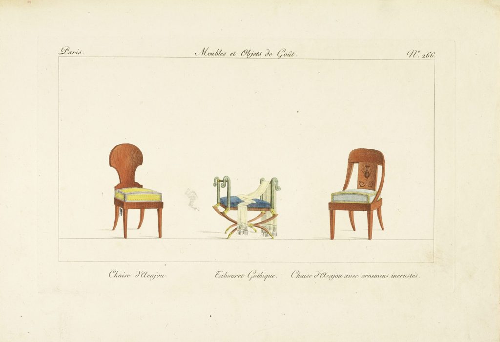 Chaise d'Acajou. Tabouret Gothique. Chaise d'Acajou avec ornements incrustés.