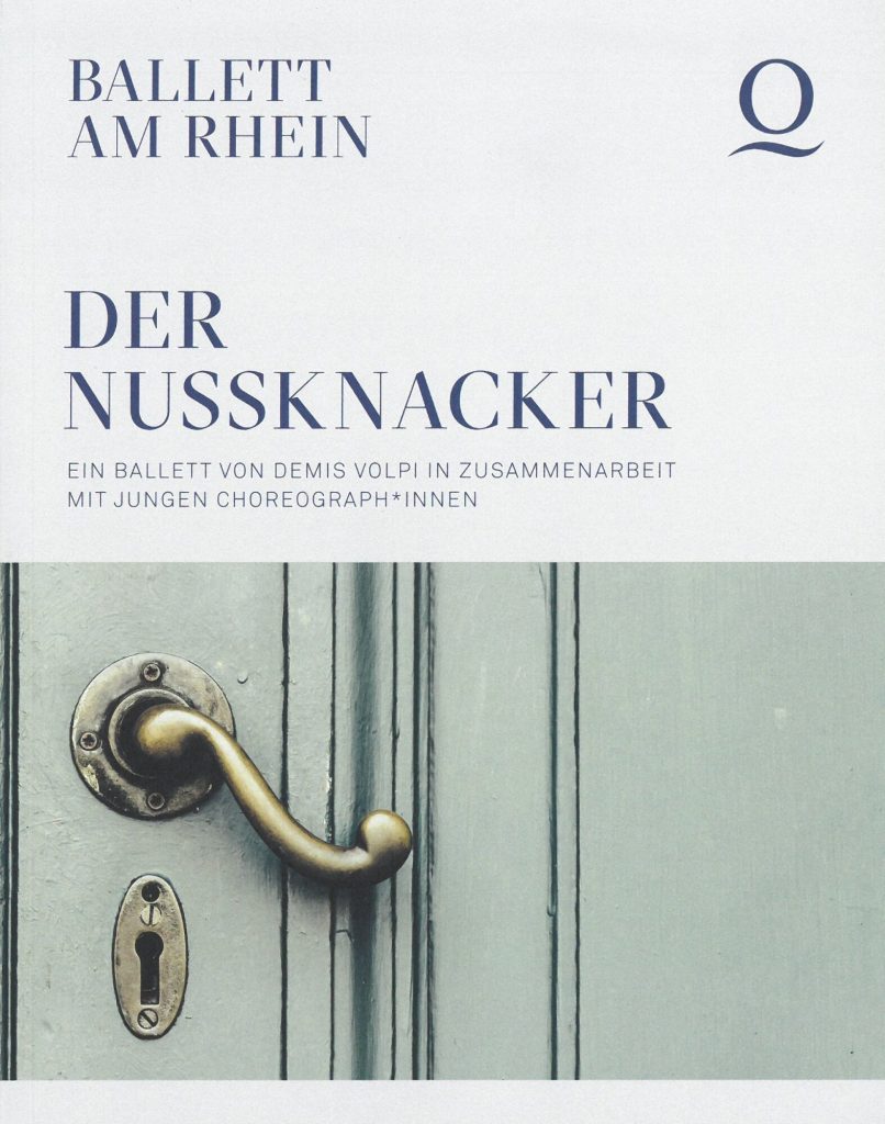 Programmheft (Umschlag) zu "Der Nussknacker"- Premiere an der Deutschen Oper am Rhein Düsseldor ...