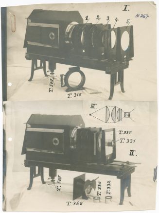 Vorderseite Fotografie Peritol Bühnenprojektionsapparat (Multimedia Theateraufführungen), ca. 1 ...