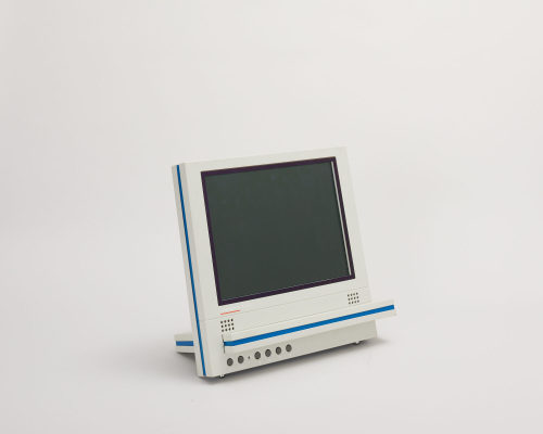 Liesegang m 800 (Monitor), Seitenansicht halbrechts vorne, 1997