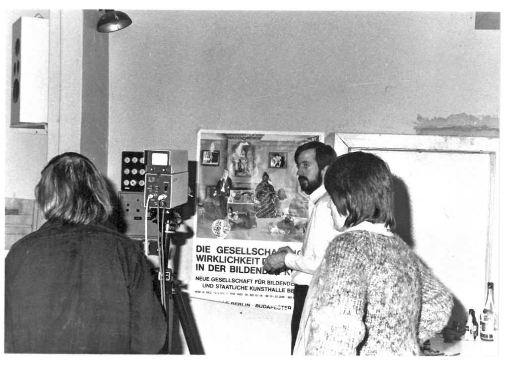 Szenenfoto, Die gesellschaftliche Realität des Kindes in der Malerei, 1979/1980