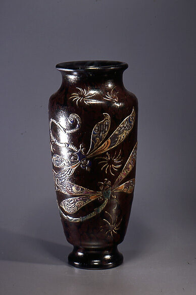 Burgun, Schverer & Co. (Entwurf), Vase mit Libellenpaar, um 1885–1890