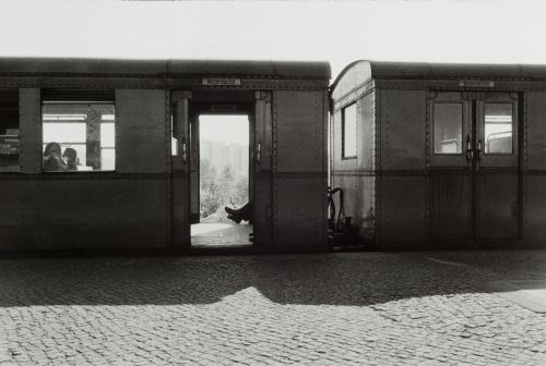 Evelyn Richter (Künstler*in), S-Bahn Plänterwald, Berlin, ca. 1965