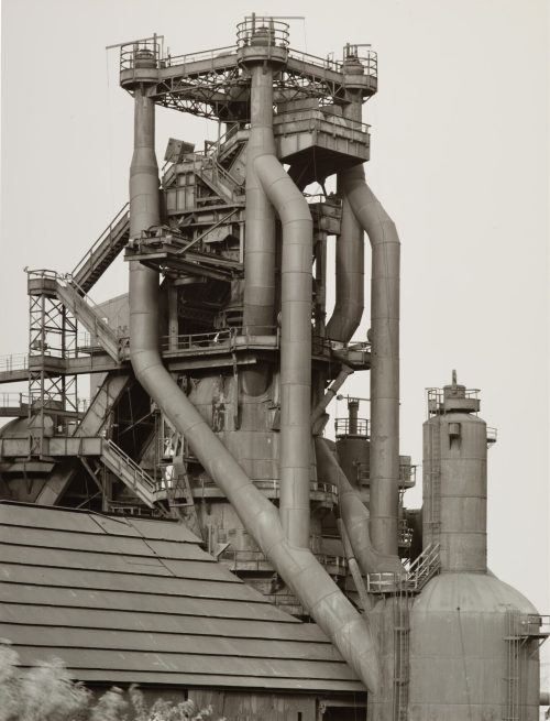 Bernd und Hilla Becher (Künstler*in), Hochofenköpfe, 1984