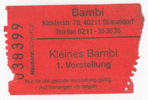 Eine Eintrittskarte des "Bambi" Kinos in der Klosterstraße 78 in Düsseldorf für eine 1. Vorstel ...