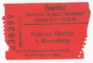 Eine Eintrittskarte des "Bambi" Kinos in der Klosterstraße 78 in Düsseldorf für eine 1. Vorstel ...