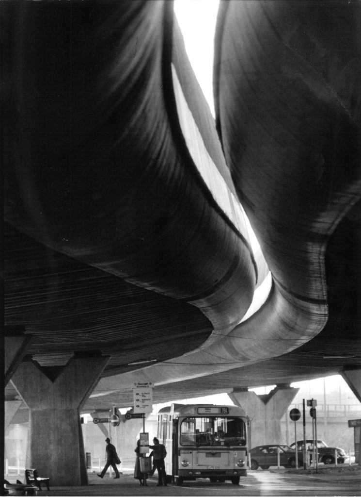 Düsseldorf - Benrath Hochstraße am Bahnhof