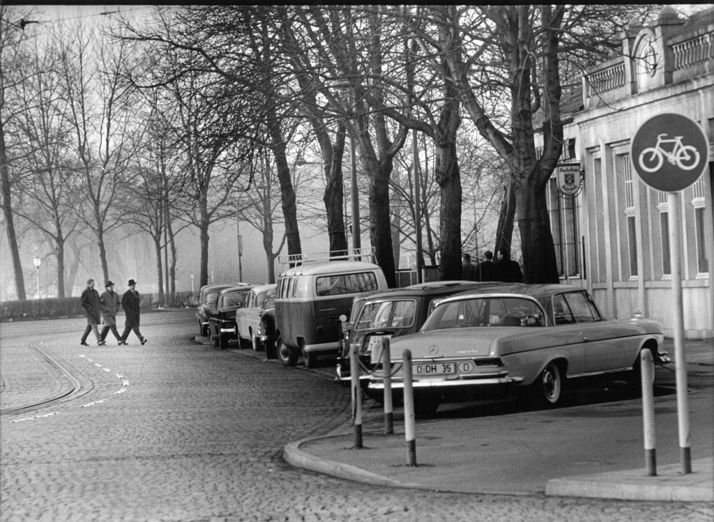 Düsseldorf - Benrath Schlossallee