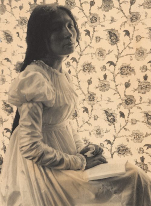 Gertrude Käsebier (Künstler*in), Porträt von Zitkala-Ša, 1898