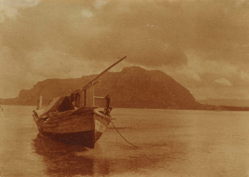 Elise Mahler (Künstler*in), Einsames Boot, Mondello, ca. 1900