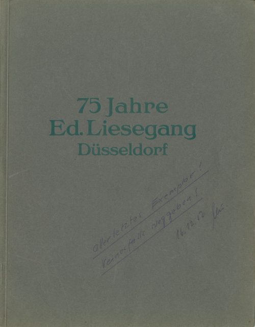 Deckblatt der Broschüre zum 75 jährigen jubiläum von Ed. Liesegang, 1929