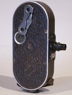 Kamera Filmo Modell Nr. 75 A 4, 16 mm, Hersteller: Bell & Howell