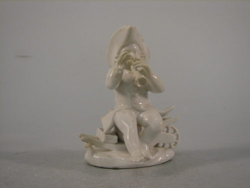 Putto als Flötenspieler, Porzellan, Wegely Berlin, 1751-1757