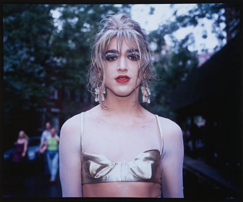 Nan Goldin (Künstler*in), Jimmy Paulette nach der Parade, New York, 1991, 1991