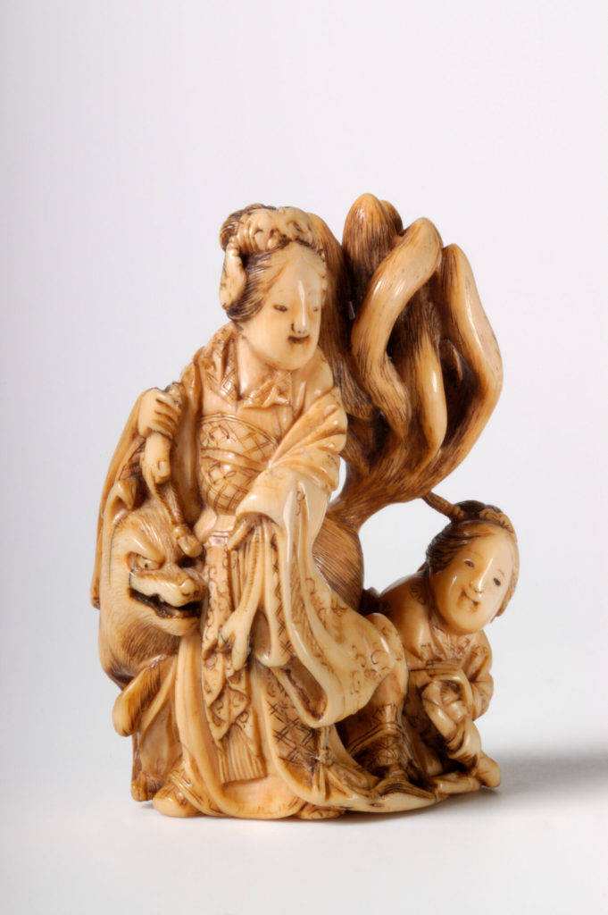 Netsuke, Tamano no Mae