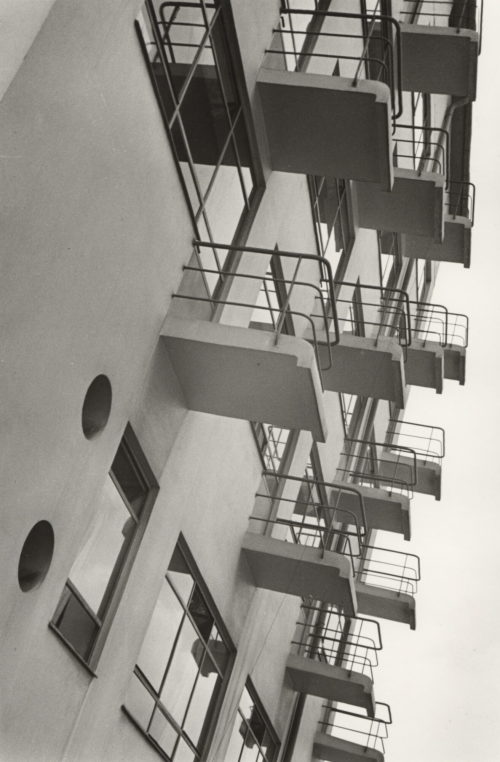 Gerd Balzer (Künstler*in), Prellerhaus Balkone, Bauhaus Dessau, 1933