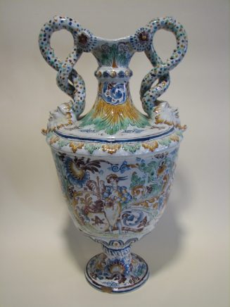 Vase in Amphorenform