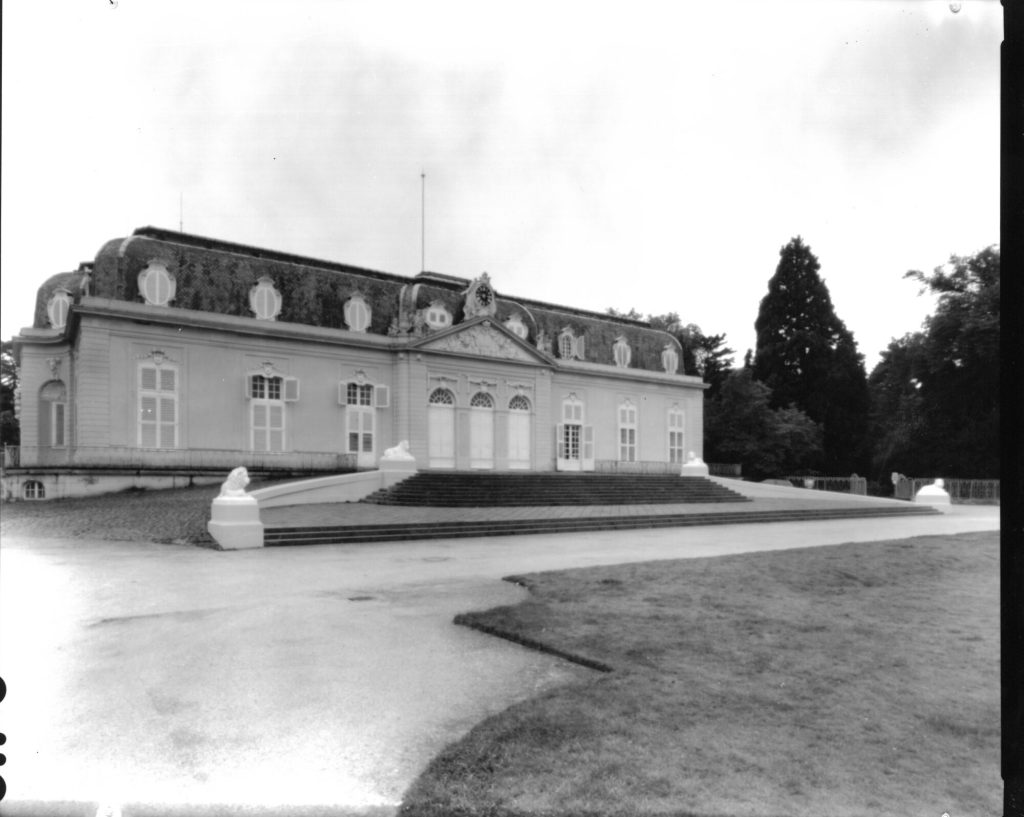 Die Nordfassade von Schloss Benrath