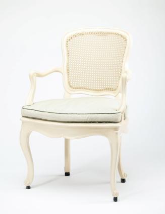 Sessel mit Geflecht