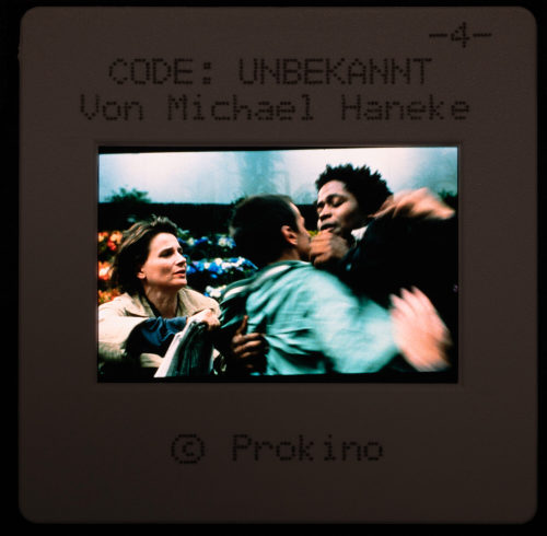 CODE INCONNU: RÉCIT INCOMPLET DE DIVERS VOYAGES, 2000