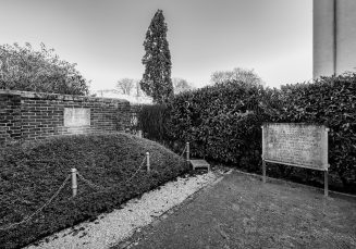 Erinnerungsort zur "Aktion Rheinland" an der Anton Betz Straße