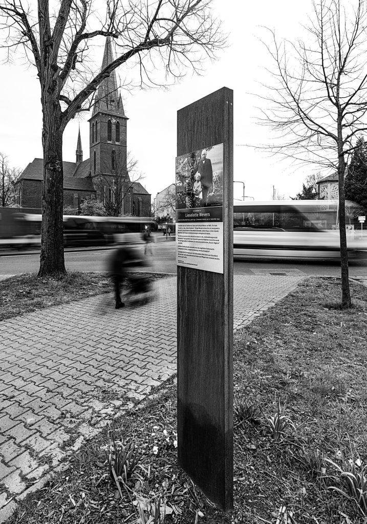 Gedenksteele für Lieselotte Wevers