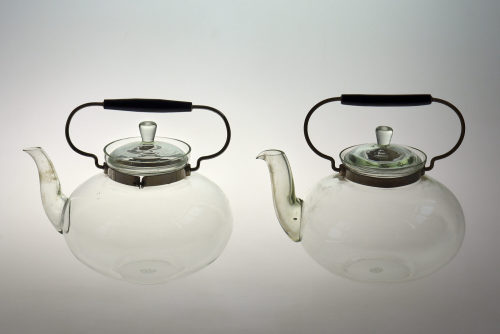 Ladislav Sutnar (Entwurf), Heißwasserkanne, 1932 (Entwurf)