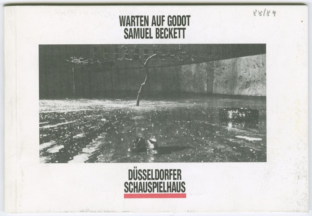 Programmheft (Umschlag) zu "Warten auf Godot" von Samuel Beckett. Premiere am 12. März 1989 auf ...