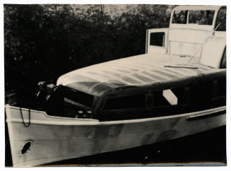 Deckaufbauten entstehen Motorboot "Kaiserpfalz"