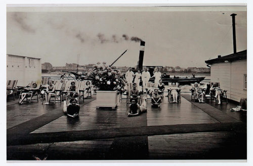 Unbekannt (Fotograf*in), Rheinbadeanstalt, Sommer 1934, 20. Jahrhundert